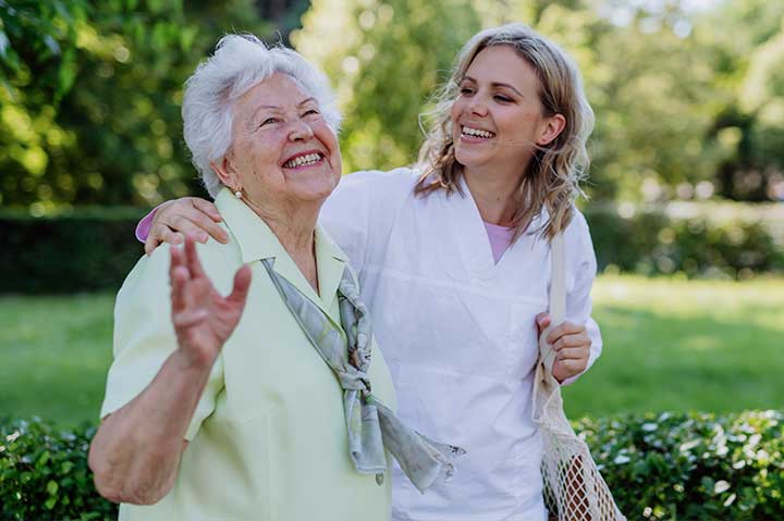 Assisted living at Astral at Franklin